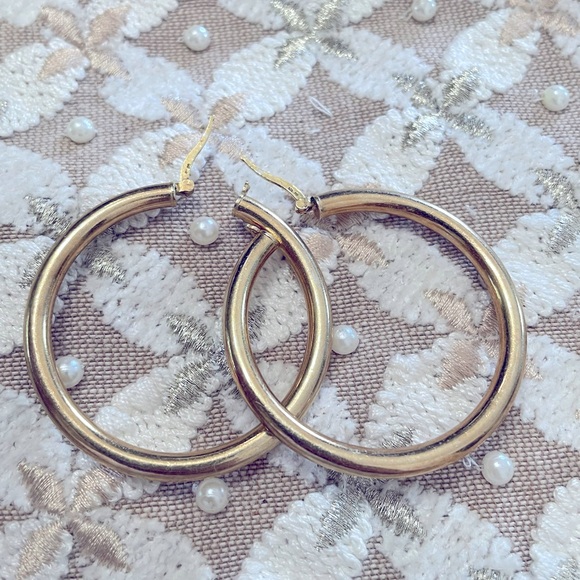 Oversized 14K Real Gold Crystal Cut Hoop Earrings ❗️With Free Hoop Earrings❗️ - Picture 5 of 5